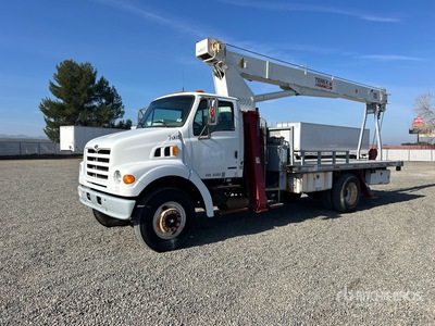 Terex BT3063 30000 lb Straight Boom on 2000 Sterling L7500 4x2 Boom Truck
