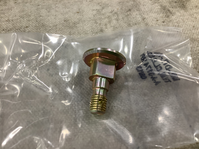 (179) Boeing A02R2845-1 Bolts