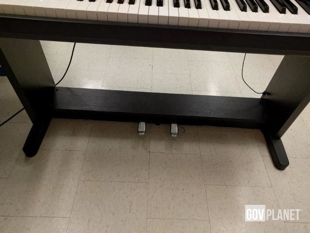 DIGITAL PIANOS YAMAHA Model CLP-250 in Sterling, Virginia, United