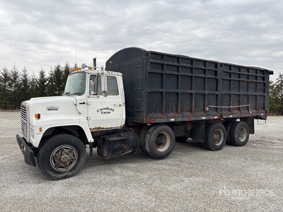 1989 Ford LNT8000 6x4 T / A-kiepwagen