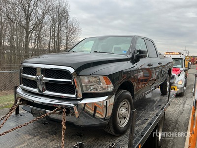 2017 Ram 2500 4x2 Crew Cab Pickup