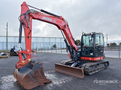 2018 Kubota KX080-3S Tracked Excavator