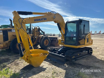 2010 Komatsu PC70-8 Kettenbagger (Inoperable)