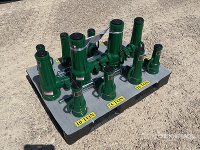 2026 Qty of Screw Jack set Jack (Unused)