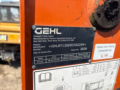 Gehl 1350RT Compact Track Loader