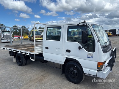 2002 Isuzu NPR 300 4x2 Crew Cab Autocarro cassone fisso