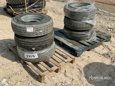 Quantity of (6) Wearmaster 9-14.5 Équipements pour pneus - Fits Scissor Lift