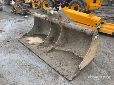2050 mm Cleanup Excavator Bucket