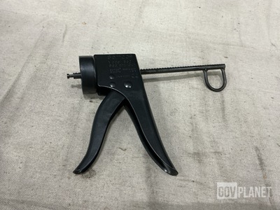 Semco 850 Sealant Gun