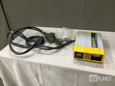 (2) Iris Technology Quiet Power 1800 Power Inverters w/Cases