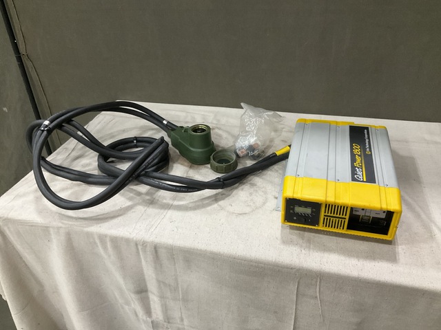 (2) Iris Technology Quiet Power 1800 Power Inverters w/Cases