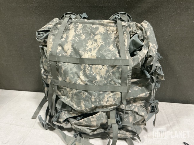 (33) Large Field Pack Sets