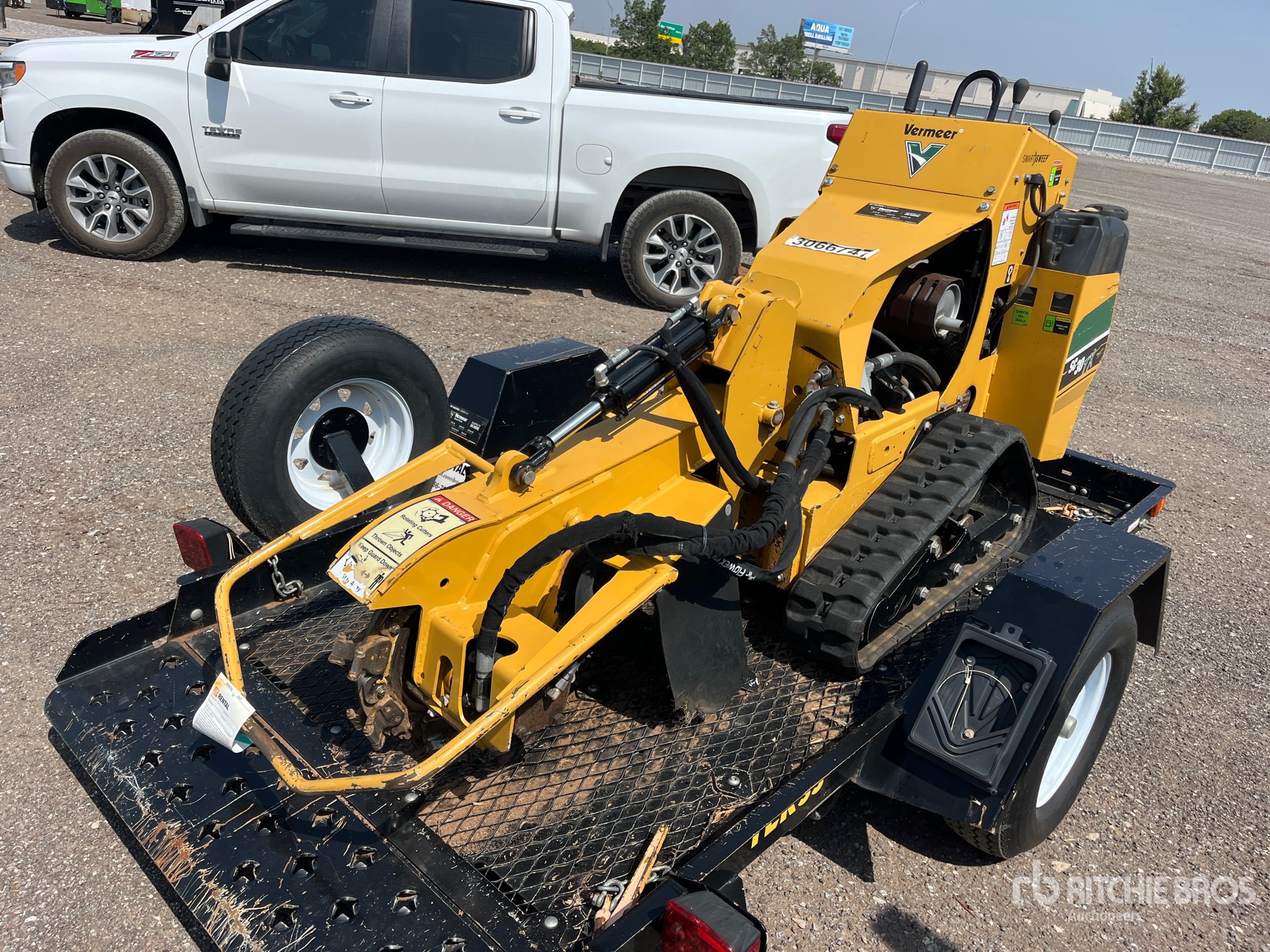 2021 Vermeer SC30TX Walk Behind Stump Grinder w/ Vermeer Trailer