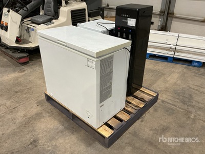 Quantity of (3) Frigidaire Primo Water Cooler, Master Chef Mini Refrigerators