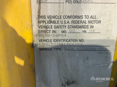 2004 GMC Savana G3500 Van Truck