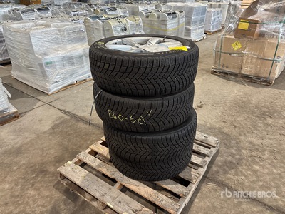 Quantity of Michelin 235/55R19 Tires