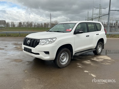 Toyota Land Cruiser Prado 150 4WD SUV