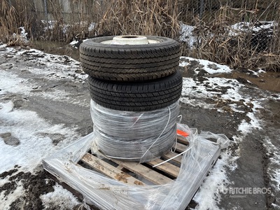 Quantity of (4) Goodyear Opony