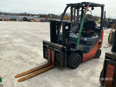 2015 Toyota 8FGCU20 4000 lb Cushion Tire Forklift (Inoperable)