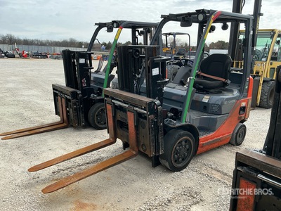 2015 Toyota 8FGCU20 4000 lb Cushion Tire Heftruck