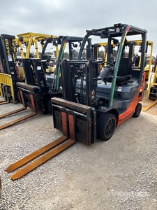 2015 Toyota 8FGCU20 Cushion Tire Forklift