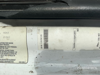 2014 Kenworth T680 4x2 S/A Day Cab Truck Tractor (Inoperable)