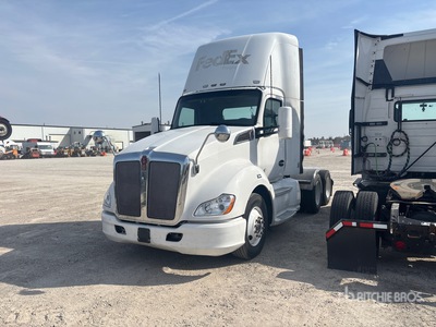 2014 Kenworth T680 6x4 T/A Day Cab Truck Tractor