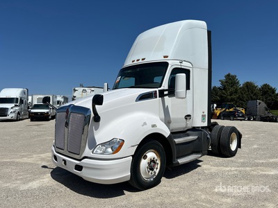 2016 Kenworth T680 4x2 S/A Dagcabine Trekker (Inoperable)