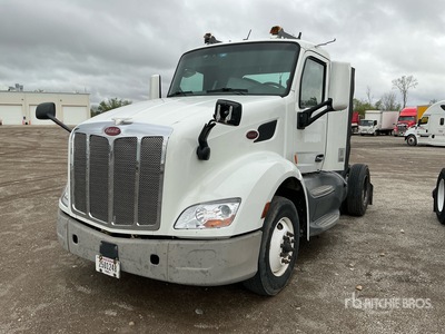 2016 Peterbilt 579 4x2 S/A Day Cab Truck Tractor (Inoperable)