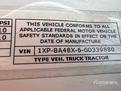 2016 Peterbilt 579 4x2 Tracteur Routier