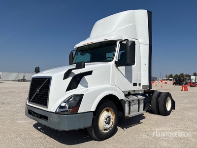 2016 Volvo VNL 4x2 S/A Day Cab Truck Tractor