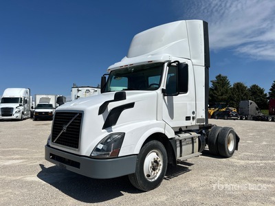 2016 Volvo VNL300 4x2 S/A Day Cab Truck Tractor