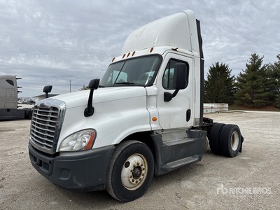 2016 Freightliner Cascadia 125 4x2 Tracteur Routier