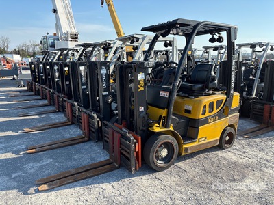 2015 Yale GC040LX 4000 lb Carrelli Elevatori
