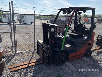 2015 Toyota 8FGCU20 4000 lb Forklift