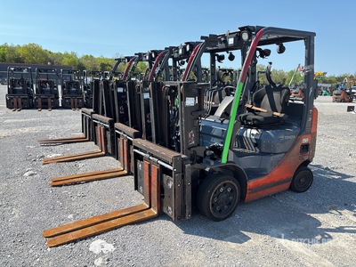 2015 Toyota 8FGCU20 4000 lb Forklift