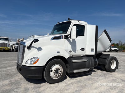 2019 Kenworth T680 4x2 S/A Day Cab Truck Tractor