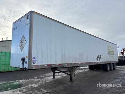 2013 Utility 4000D-X 53 ft x 102 in Tri/A Van Trailer