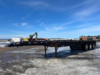 2009 Doepker 48 ft Tri/A Flatbed Remorque pour champ pétrolifère