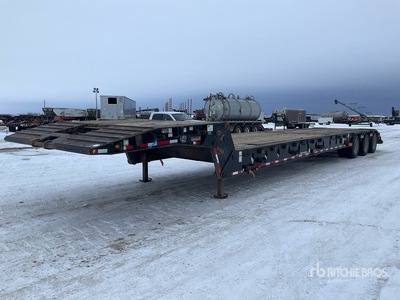 2012 Lode King 43 ft Tri/A Folding Neck Trailer