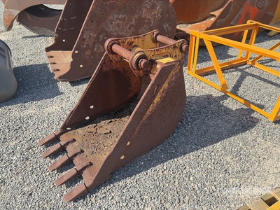 24 in Benna per escavatore