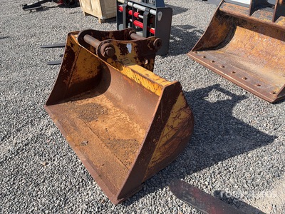 48 in Excavator Bucket