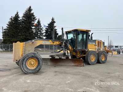 2013 John Deere 670G Motor Grader