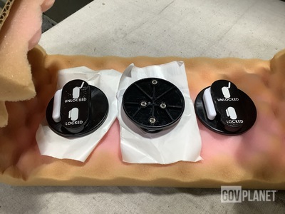 (3) Locked/Unlocked Mechanisms