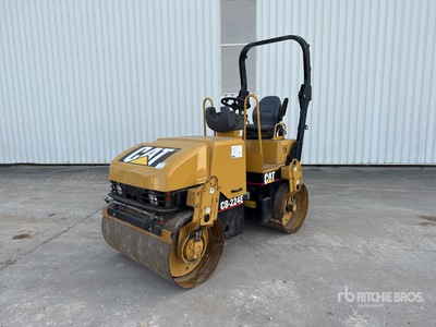 Cat C8-224E Compacteur Vibrant Tandem Rodillo Tándem