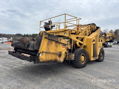 2017 Weiler E1250B Wheel Asphalt Transfer Machine