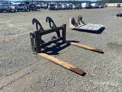 Cat Wheel Loader Forks - Fits Cat 920