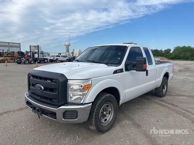 2016 Ford F-250 XL 4x2 Extended Cab Pickup