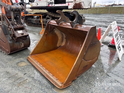 Daequip 64 in Cleanup Excavator Bucket