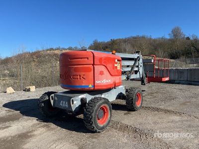 2015 Skyjack SJ46AJ 4WD Diesel Nacelle Articulee Plataformas Elevadoras Articuladas